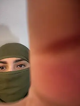 دردشة rashaaa_ الجنسية المباشرة