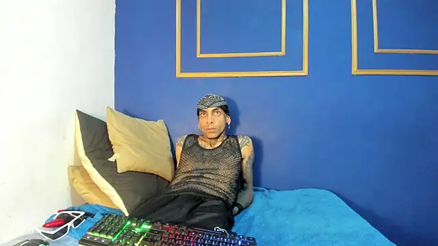 Demon_Rose_: онлайн-секс-чат