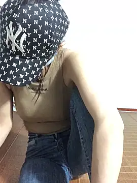 Writhing_First 在線直播表演