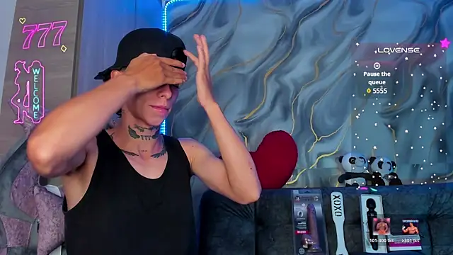 AmberAdams_ Live XXX-chat