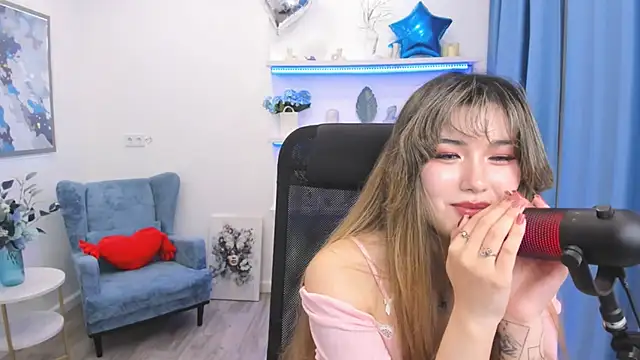 Živý XXX chat AnneTLi