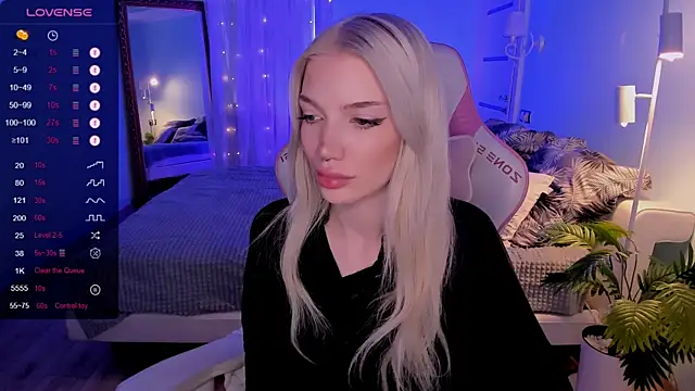 XXX chat uživo modela AnyaTaylor_