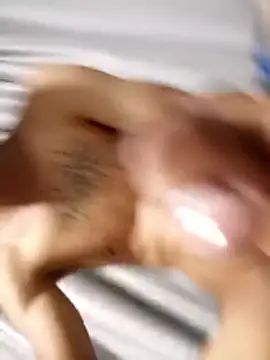 Dangers24n Webbikameraesitys