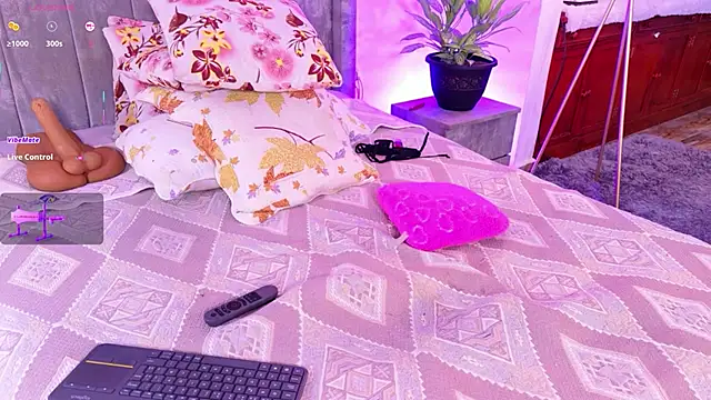 lara_giraldoのライブXXXチャット