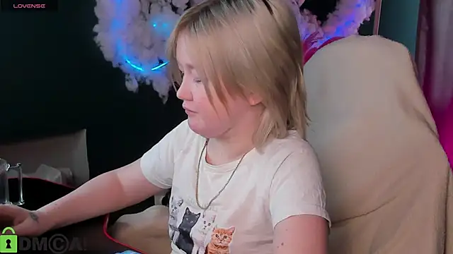 Živý XXX chat Sara_Robinson