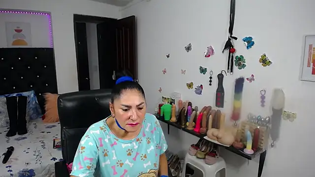 Chat XXX en directo de mature_bigboobs10