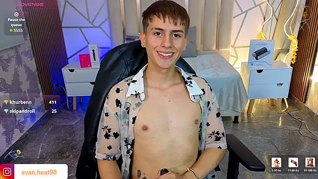 EVAN_TAY webcam show