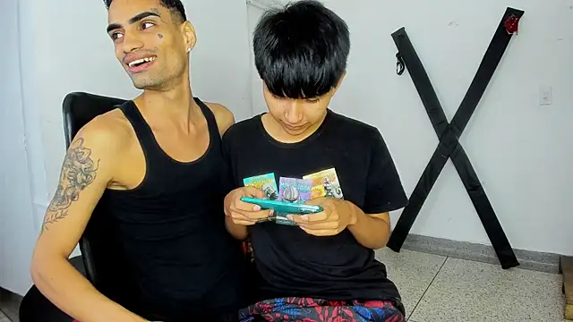 Gay_Red_Room Pertunjukan Webcam