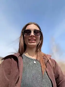 Charming_Ritta – webcam-show