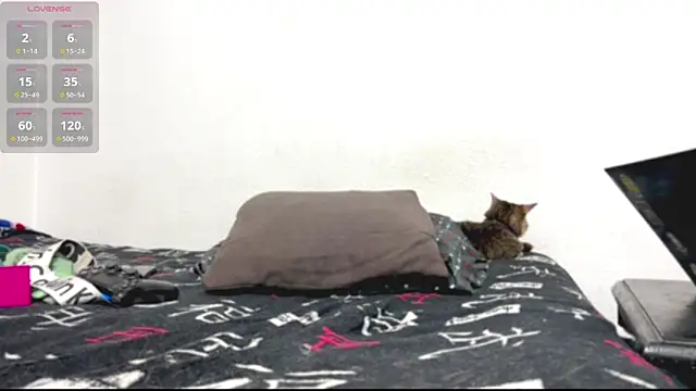 logan_x3 webcam show