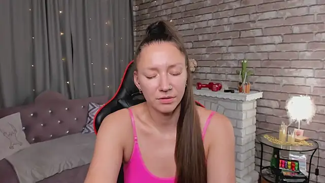 Chat XXX ao vivo de SarahCoksss