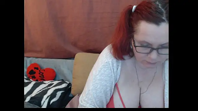 Chat +18 de PlayfullMature ao vivo