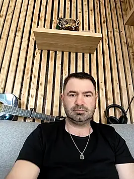 Chat +18 de yuyukyler ao vivo