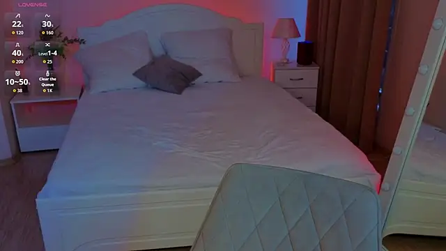 Adetta 现场XXX聊天