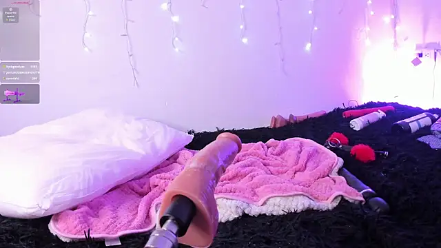 Agata__Rose Adlı Modelin Canlı XXX Sohbeti