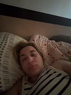 TheeaBlanco élő XXX-chatje