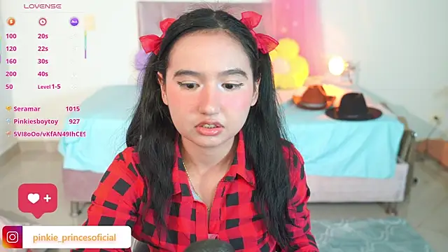 Pinkie_Princes' Webcam Show