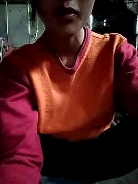 Chat +18 de Hoa-tuylip ao vivo