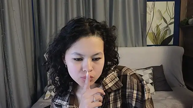 Chat +18 de moco_choco ao vivo