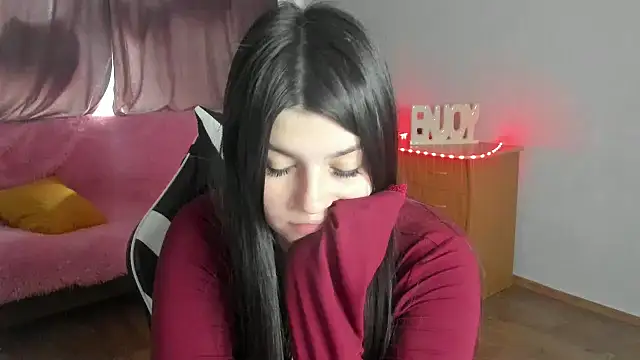 دردشة KisaModel الجنسية المباشرة