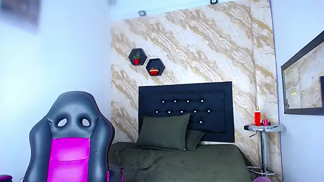 Lis__Shepard: απευθείας συνομιλία ΧΧΧ