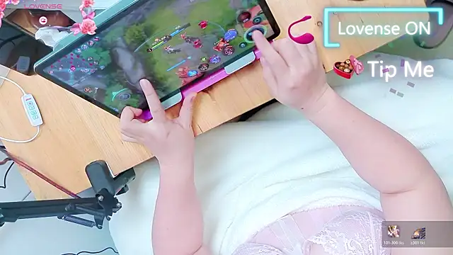 AngelwithEcup 现场XXX聊天