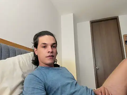 Joanhot420's Live XXX Chat