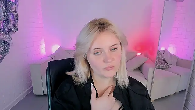 KathyBriggs' Live XXX Chat