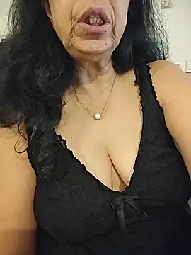 NakedMILFx's Live XXX Chat