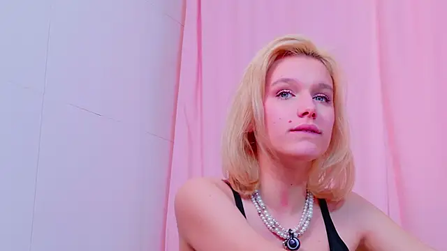 MeowthLilu's Live XXX Chat