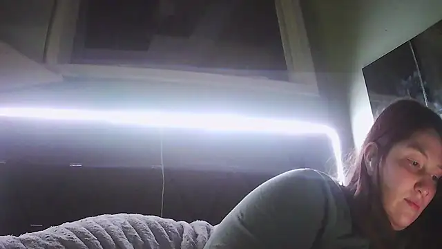 Angelk43's Webcam Show