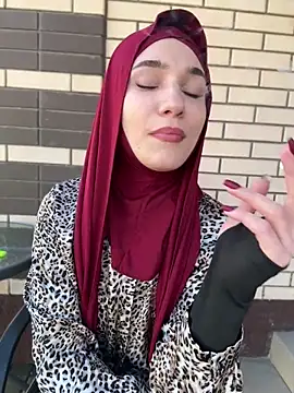 SugarDanger Adlı Modelin Canlı XXX Sohbeti