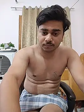 THEODORE54321 Show in webcam