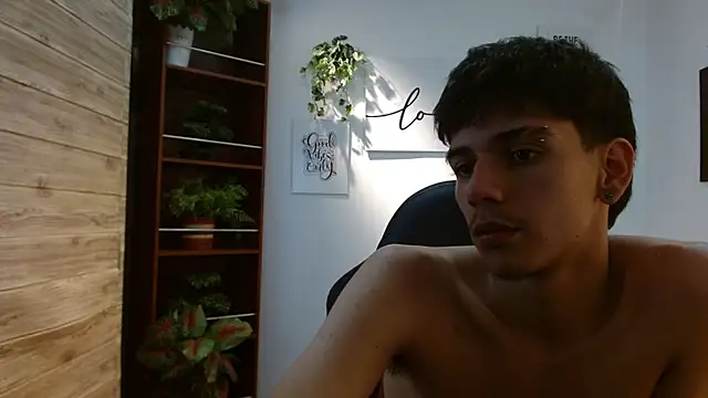 Chat XXX ao vivo de AmethystShadow17