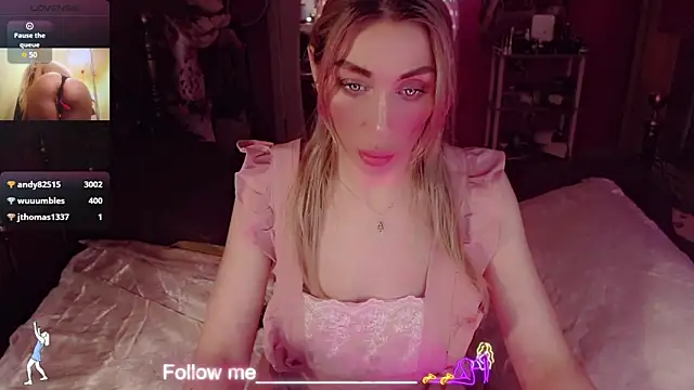 Онлайн чат XXX AnnieGOld_