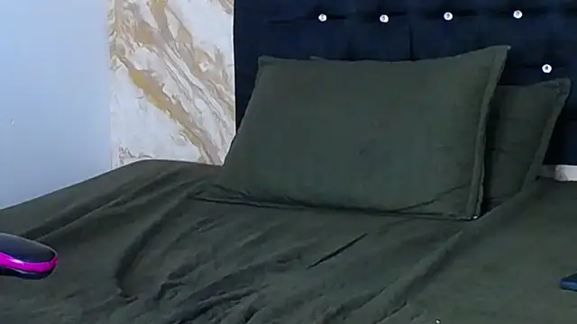 Chat +18 de Lis__Shepard ao vivo