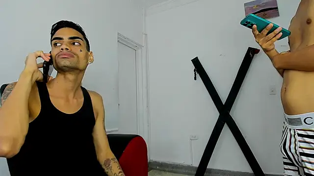 Gay_Red_Room Obrolan Langsung XXX