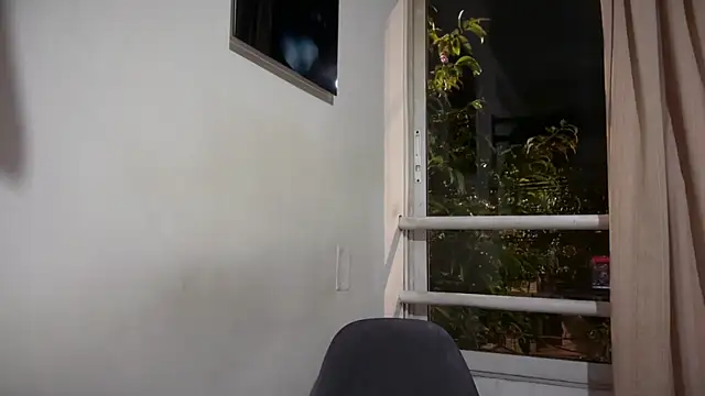 romeolovedarkのウェブカメラショー