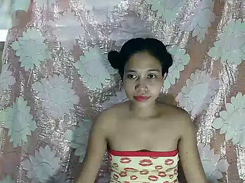 PinaySkinnyGirl: онлайн-секс-чат