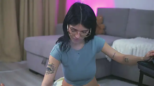 HotMollyX 现场XXX聊天