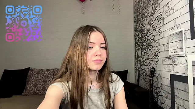 ElmiraDabato Chat XXX live