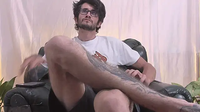 Loggan_donnelly: онлайн-секс-чат