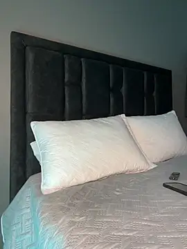 Jacksonfranco: διαδικτυακό σόου στην κάμερα