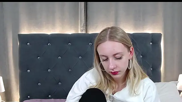 RachaelCute Chat XXX in diretta