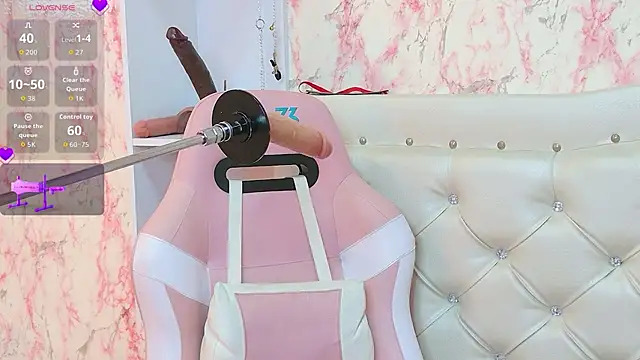 CandyKissx 现场XXX聊天