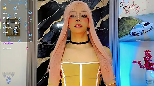 moon_sweet- webcam show