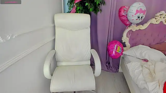 Lily_Marlin élő XXX-chatje