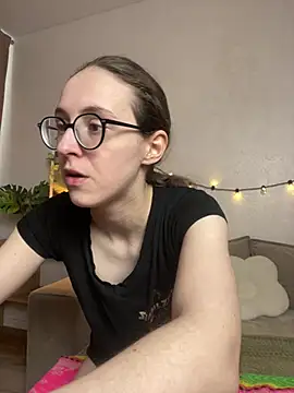 MartiniiSelenna's Live XXX Chat