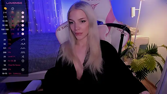 แชท XXX สดของ AnyaTaylor_