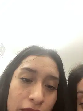 Онлайн чат XXX Leslycherry